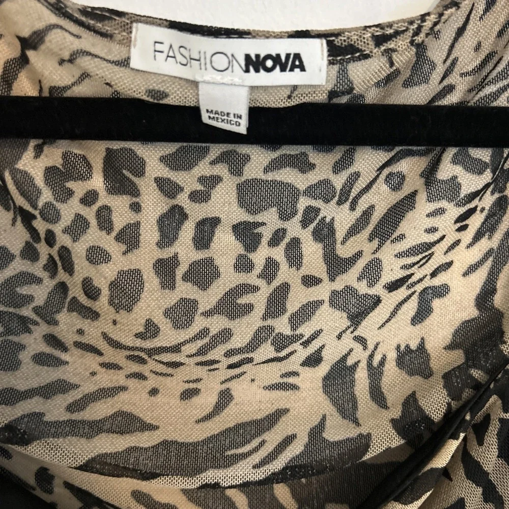 Bundle Of 3/Two Women's‎ Fashion Nova Tops One Black Baleaf Skort All Small